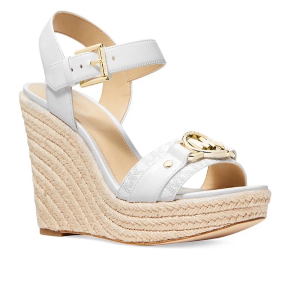 Michael Kors espadrilles size 6M still have paper over the hardware